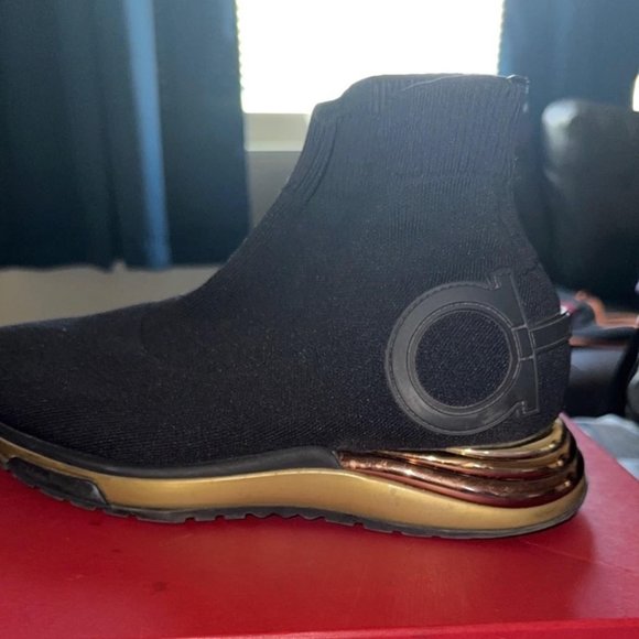 Salvatore Ferragamo - Picture 1 of 1